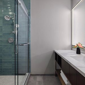 Premium Upper Floors King Room